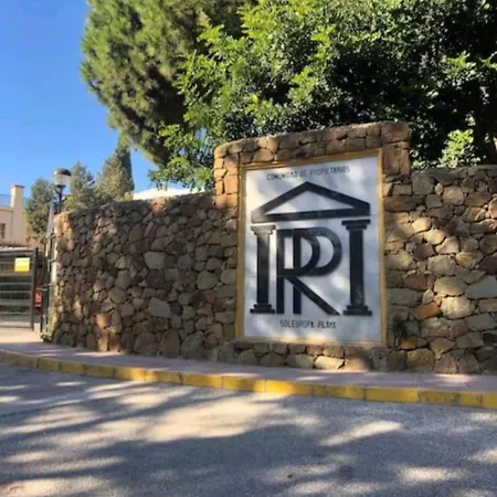 Lejlighed Modern Beachside Marbella