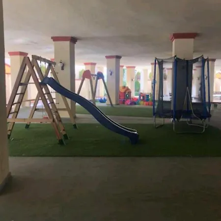 Modern Beachside דירה מארבלה